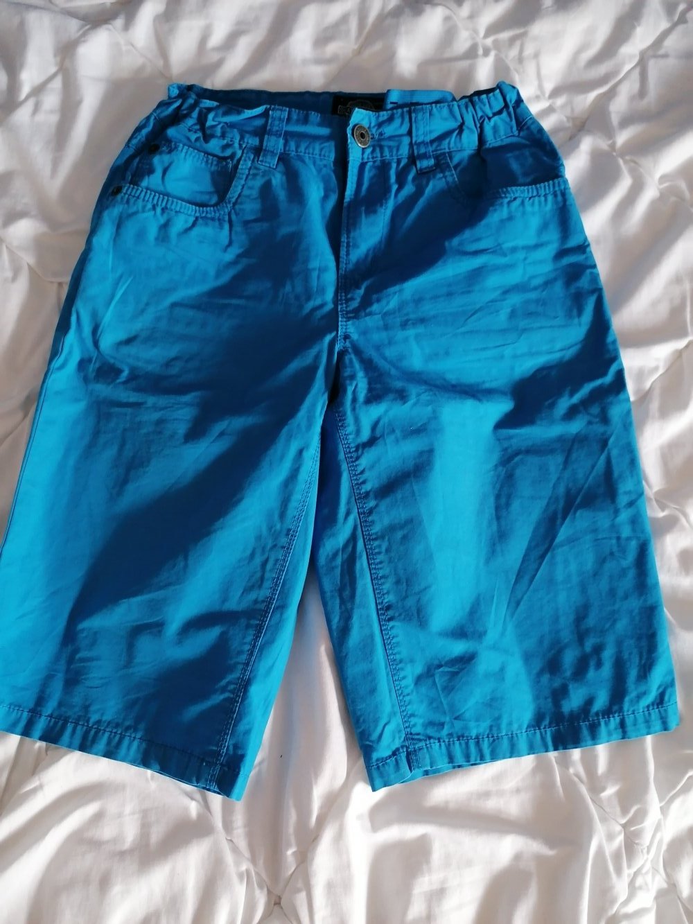 Here & There: hellblaue Short Gr. 152