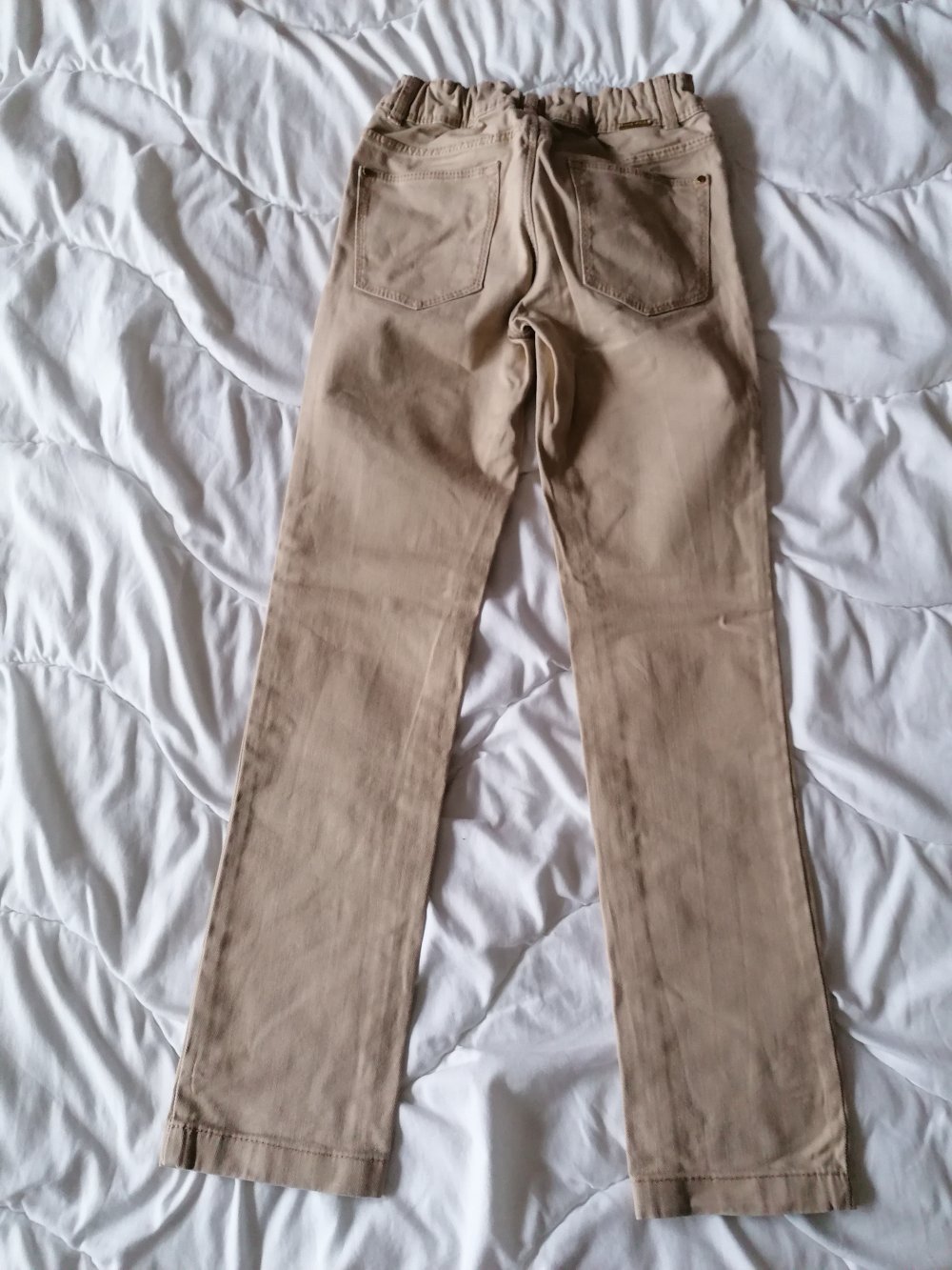Zara Kids: cremefarbene Skinny Hose mit Glitzersteinchen und verstellbarem Bund Gr. 128