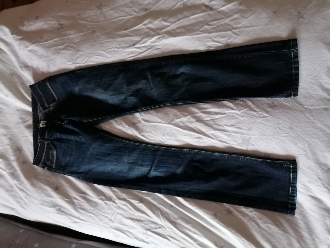 Here & There: dunkelblaue Jeans Gr. 170