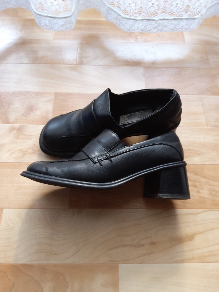 Lederschuhe Schwarz
