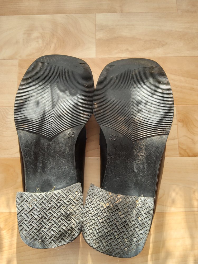 Lederschuhe Schwarz