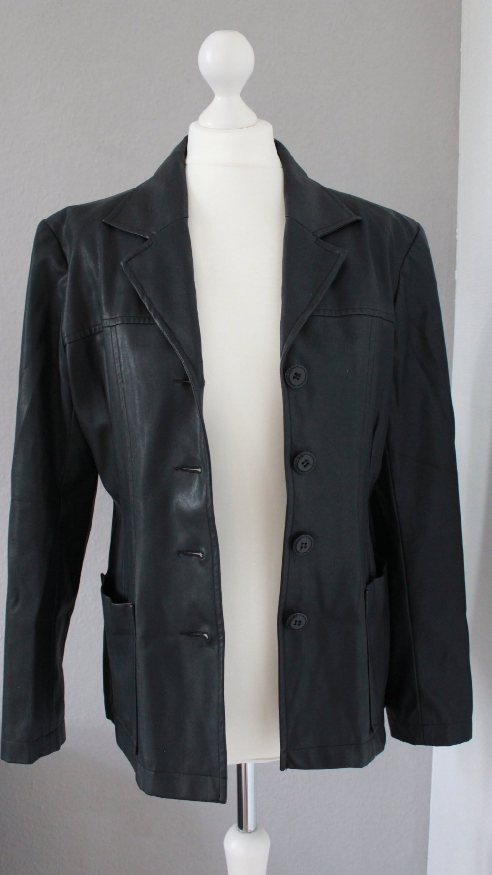 Lederjacke aus unechtem Leder 