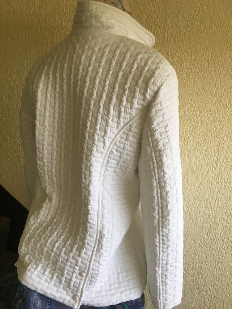 Sehr schöne Damen Stepp Jacke