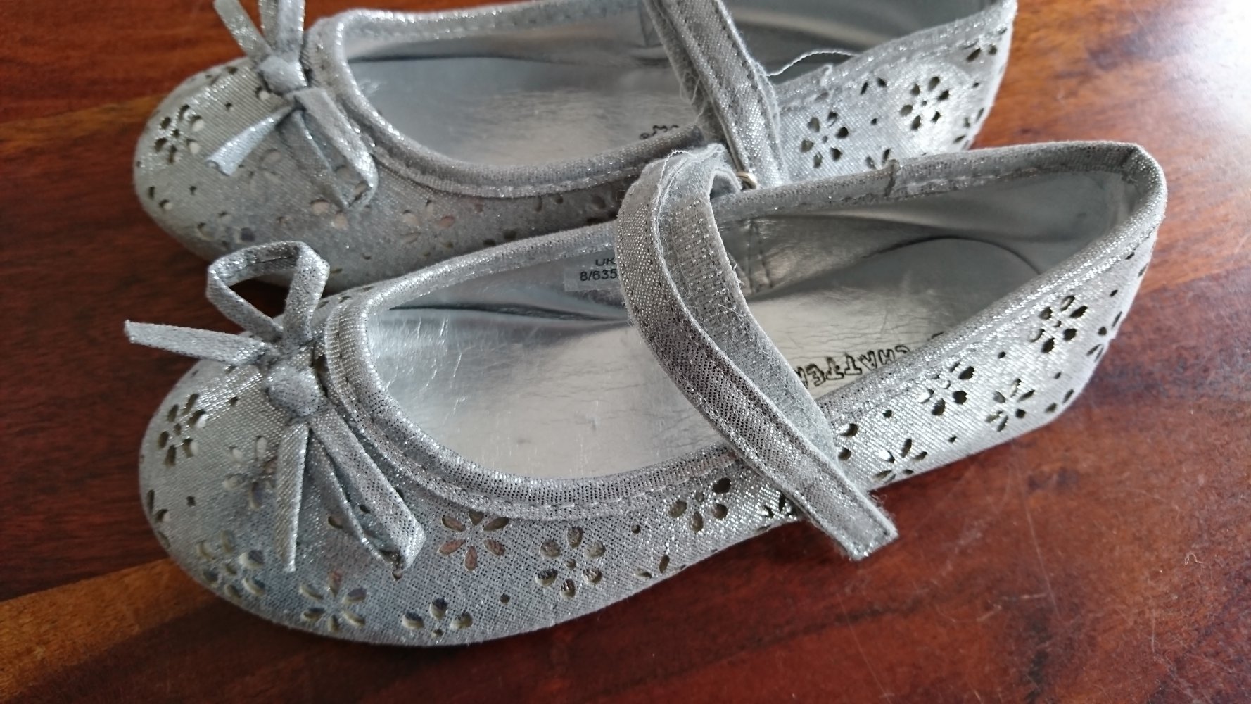 silberne Ballerina Schuhe / Halbschuhe, Chatterbox, Neu, Gr. 29