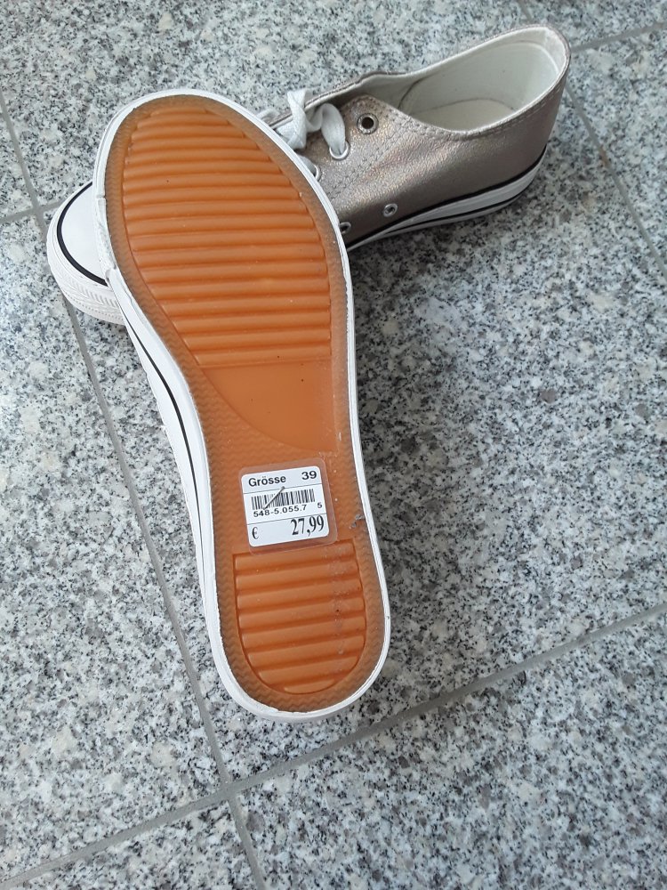 Hologramm sneaker neu
