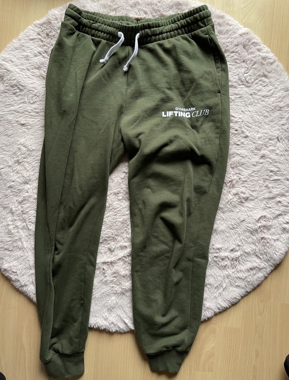 Gymshark Jogger social club