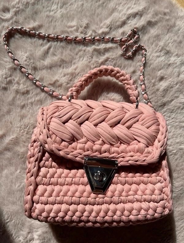 Handtasche