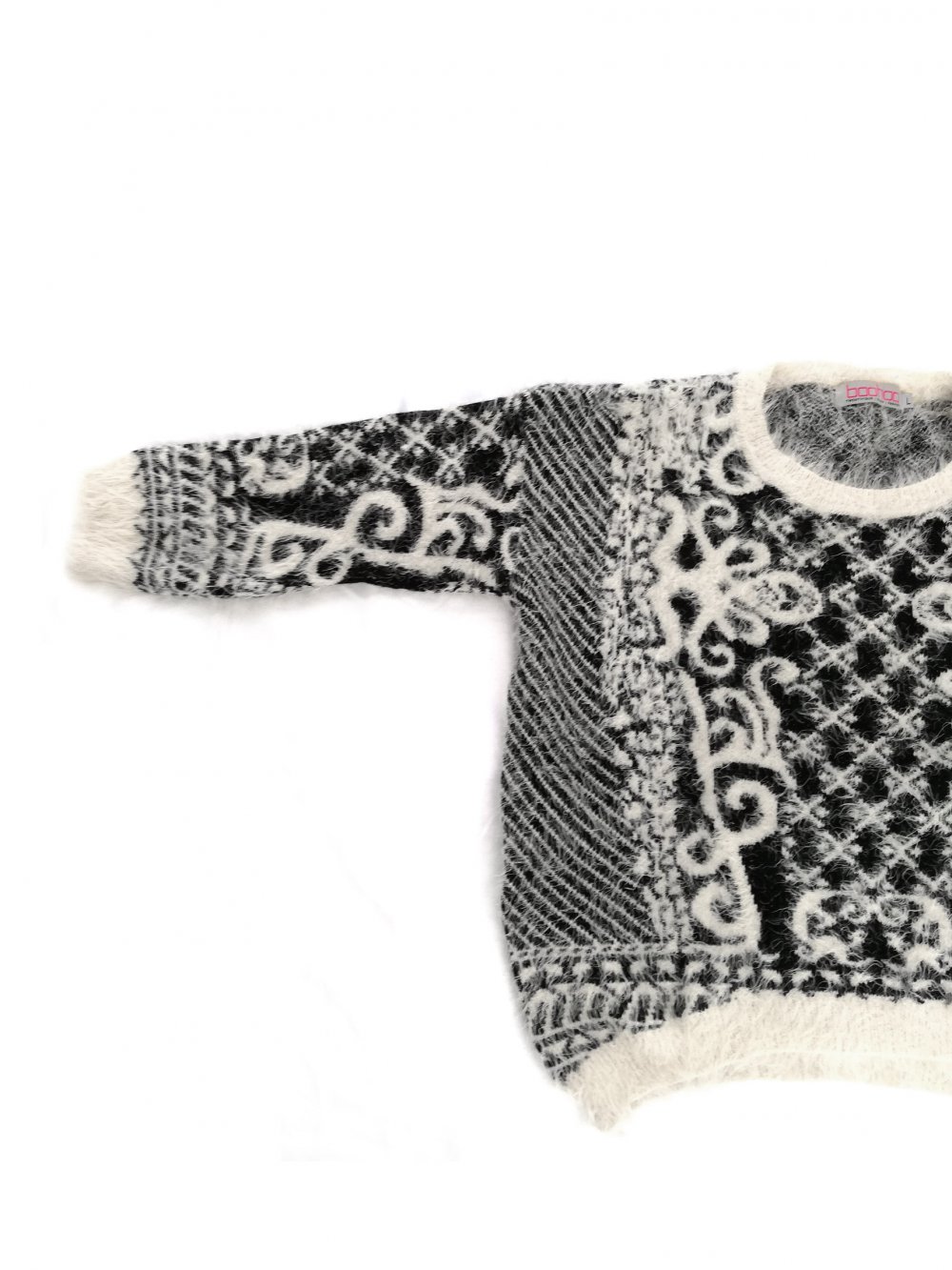 Flausch-Pullover in Offwhite/Schwarz