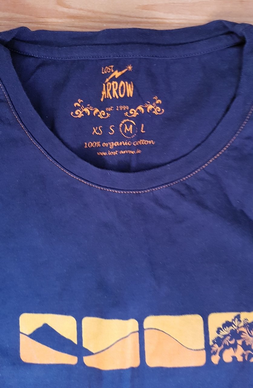 T-shirt von lost arrow