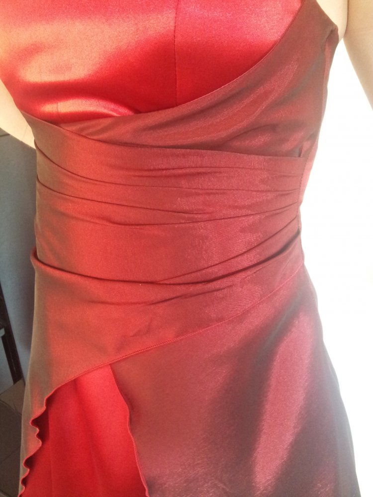 Rotes Abenkleid, Abschlussballkleid, schulterfrei, knielang, geschnürt, Gr. M von Juju& Christine
