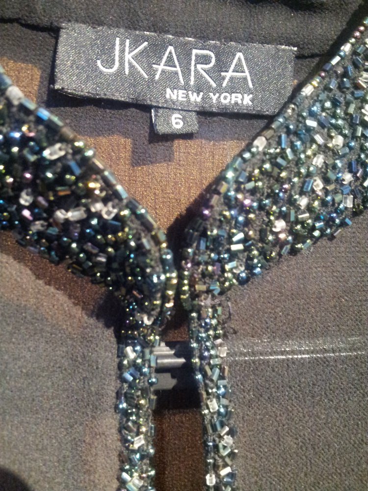 Schwarzes Abendkleid mit Bolero, mit Glasperlen bestickt  Gr. 40