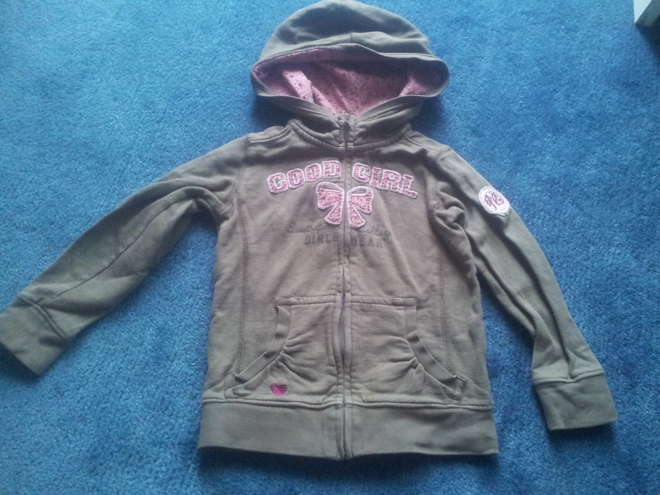  Kaputzenjacke C&A braun rosa pink Gr. 110