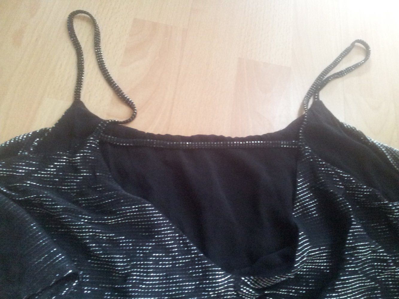 Minikleid Kleid H&M schwarz silber raffinierter Rücken Gr. L