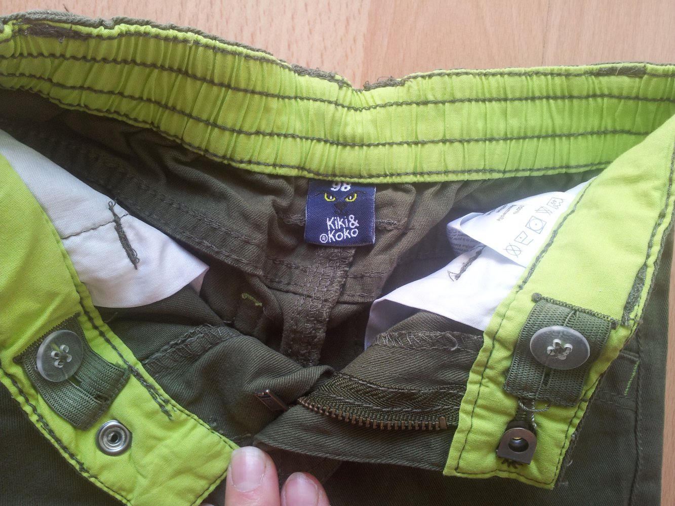 Hose khaki Gr. 98 NEU