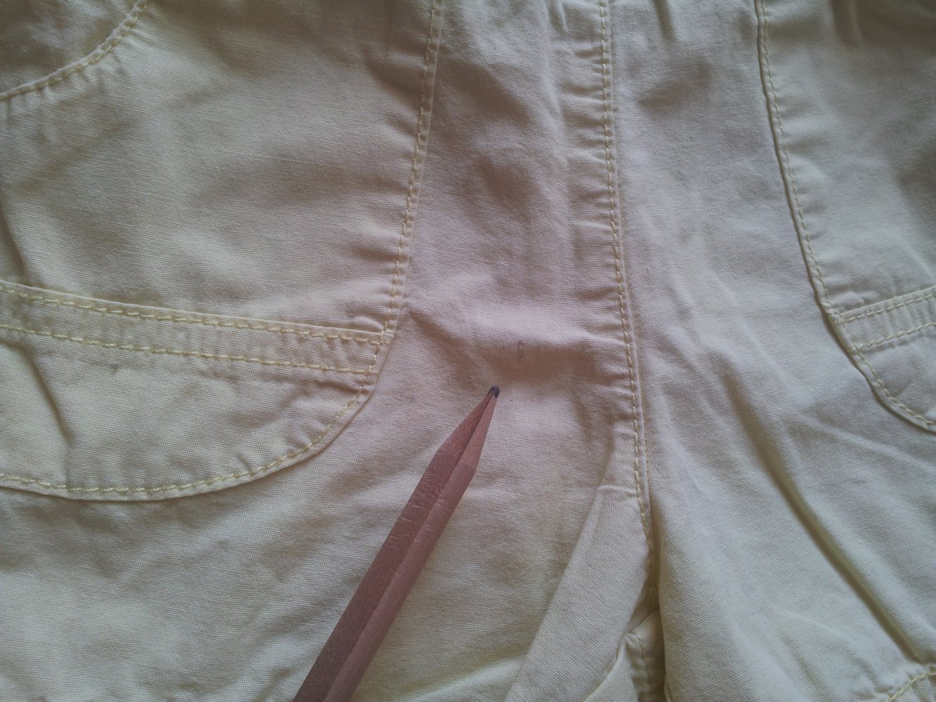  kurze Hose Hotpants gelb Gr. 86/92 