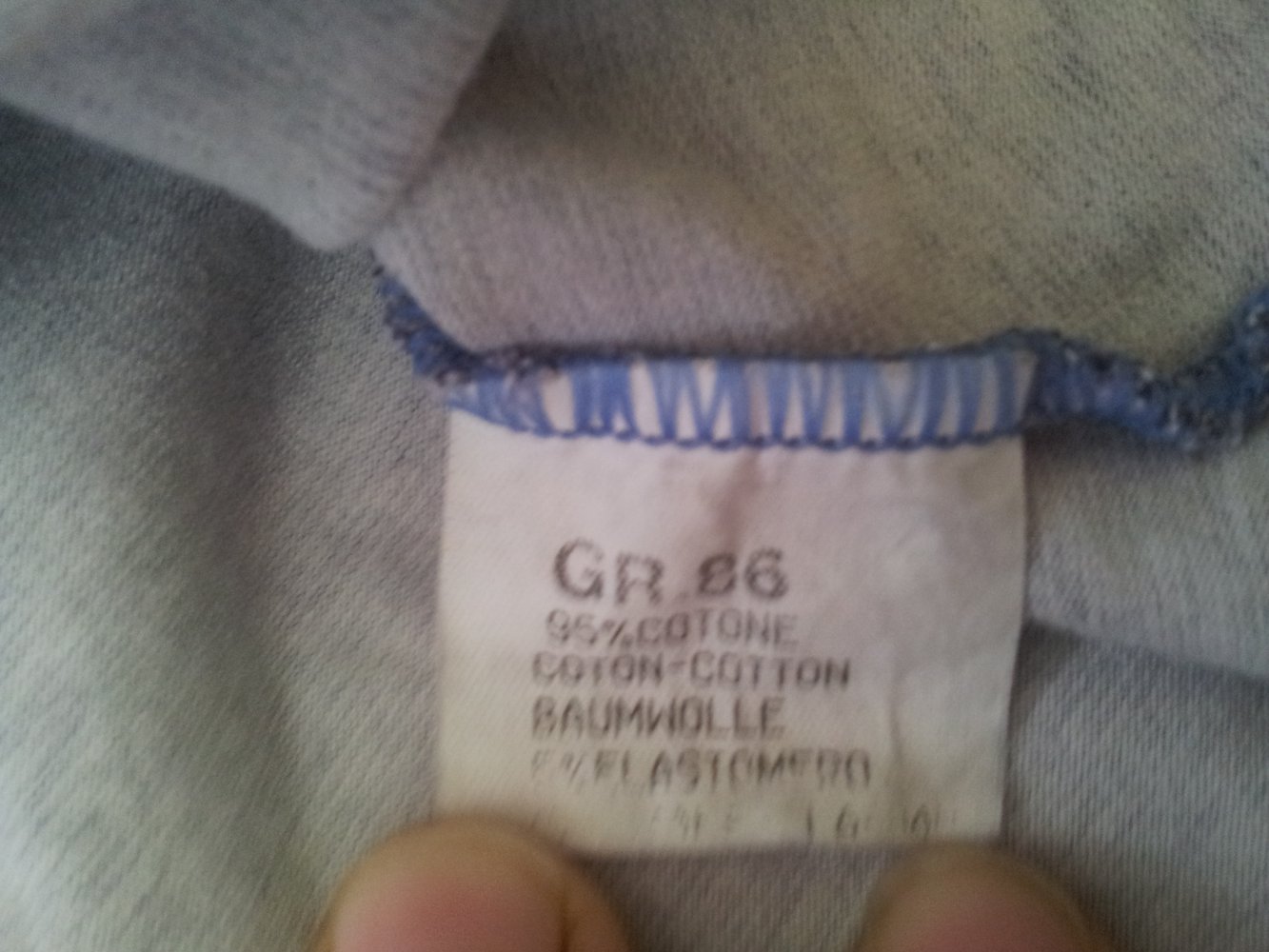Shirt blau weiß Blumen Gr. 86