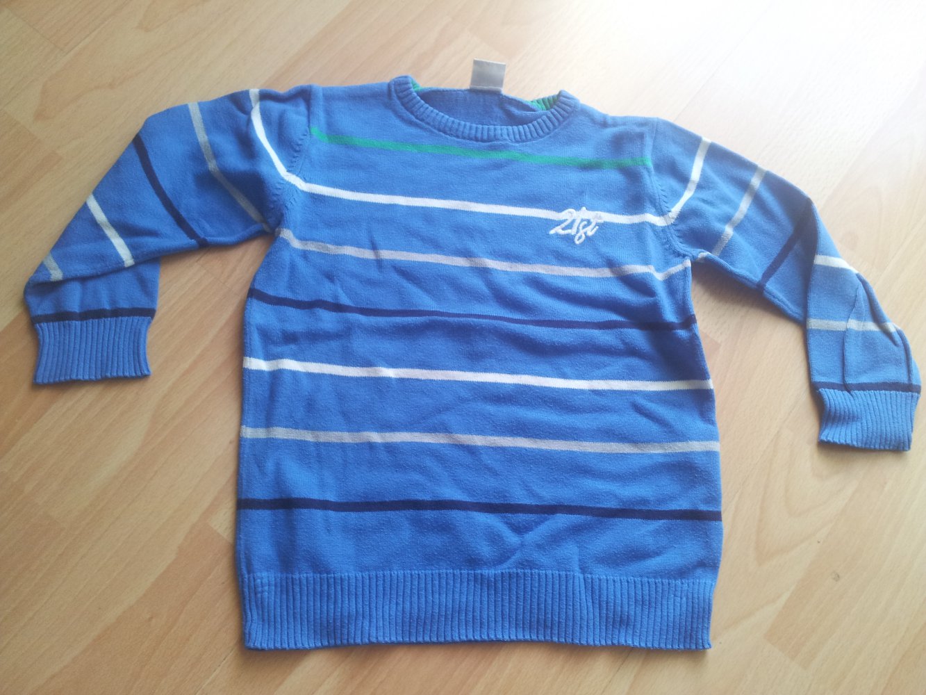 Pullover grün blau grau schwarz weiß Streifen Gr. 104 