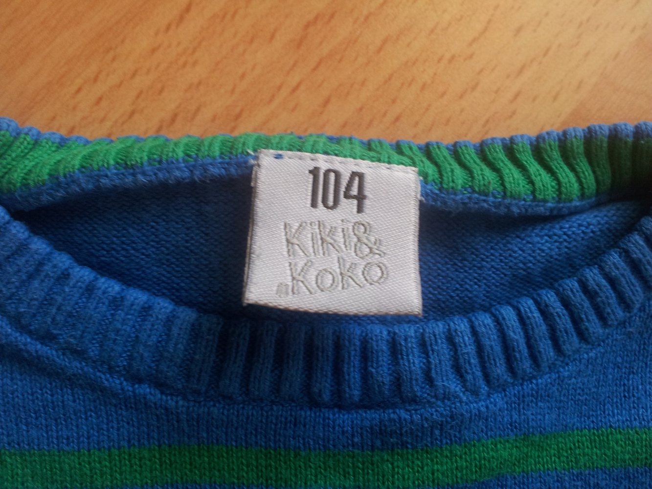 Pullover grün blau grau schwarz weiß Streifen Gr. 104 
