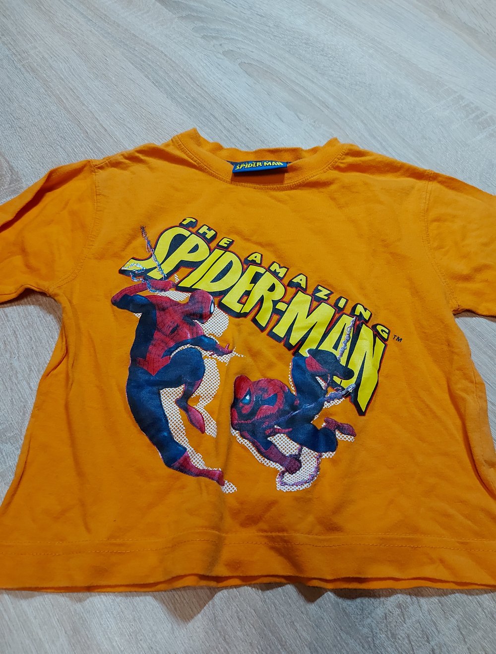 Orangenes T-shirt Spider Man Größe 92