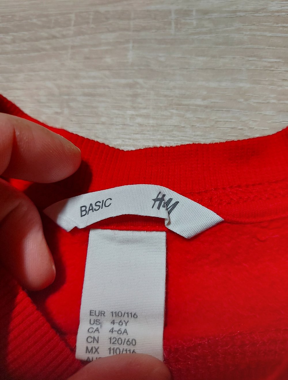 Roter Pulli H&M Größe 110/116