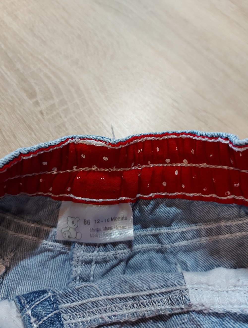 Kurze MädelsJeans Größe 86 Kik