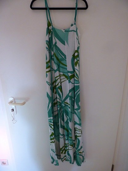 Süßes Strandkleid
