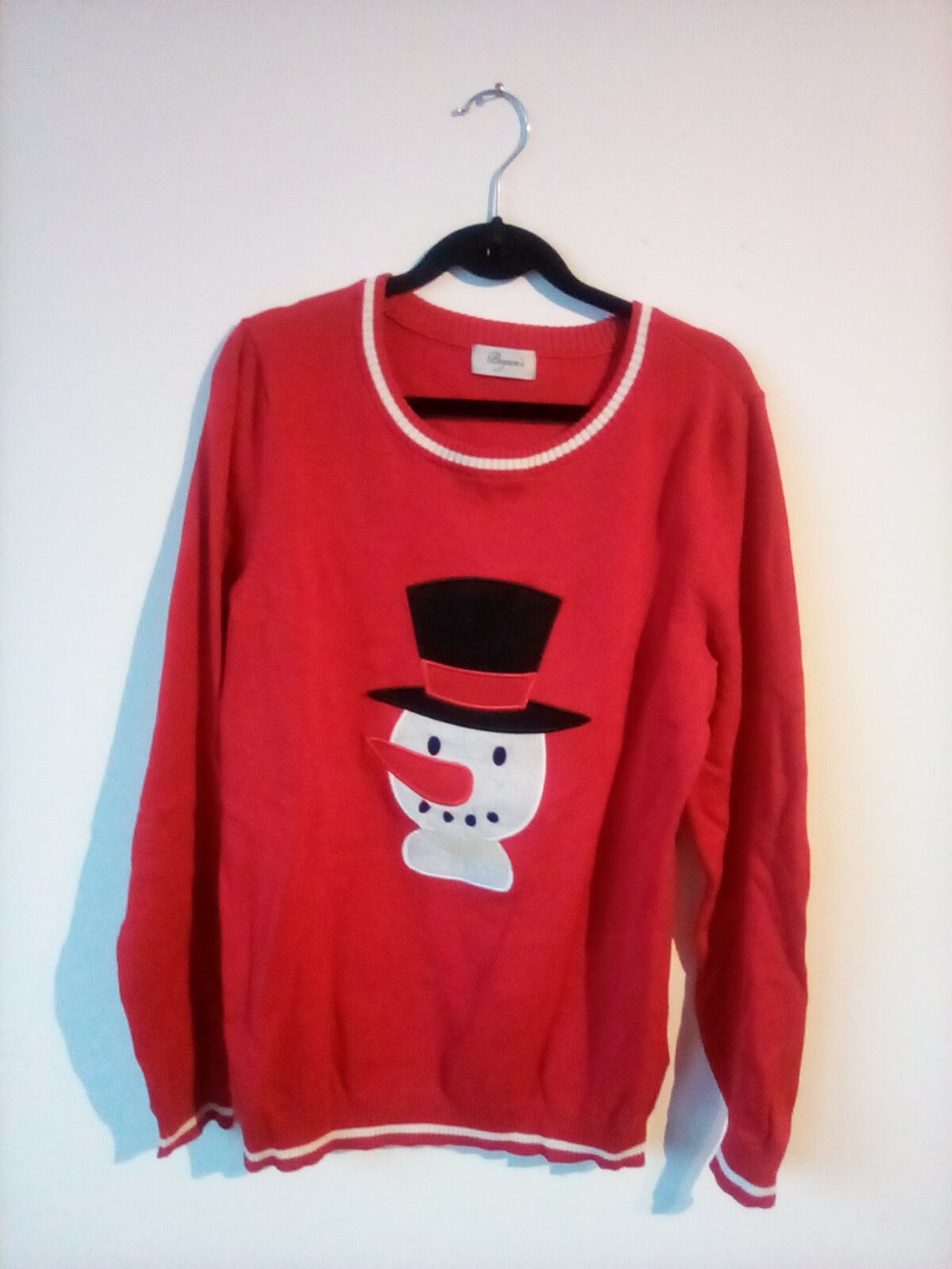 Weihnachtspullover mit Schneemann