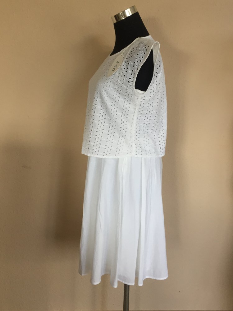 Esprit Sommerkleid schneeweiß mit Cut Out Stickerei Gr.XS inkl. Unterkleid, Neu mit Etikett Neupreis 60€