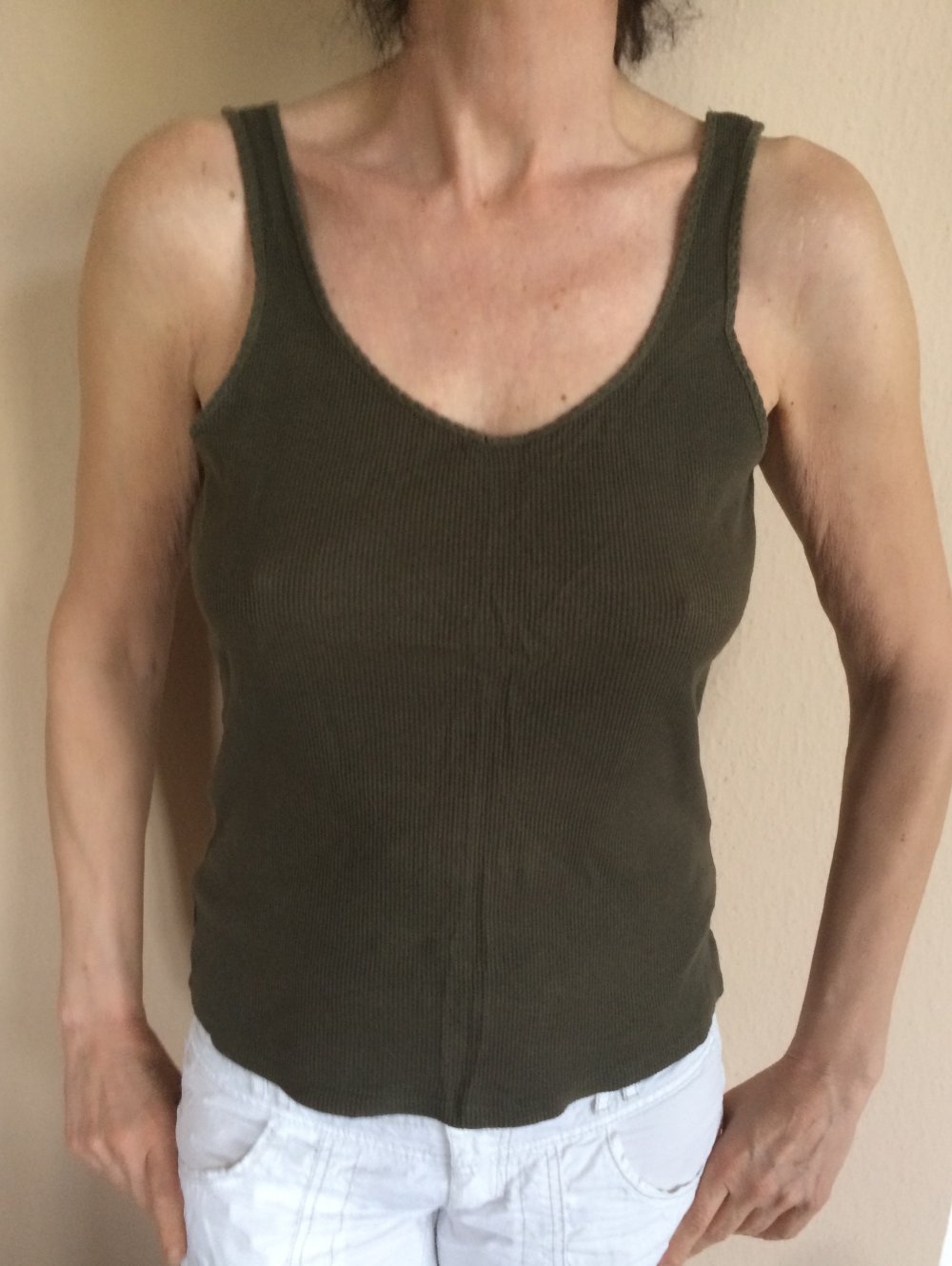 2 TCM Feinripp Unterhemden Gr.M Trägertops Khaki und Orange