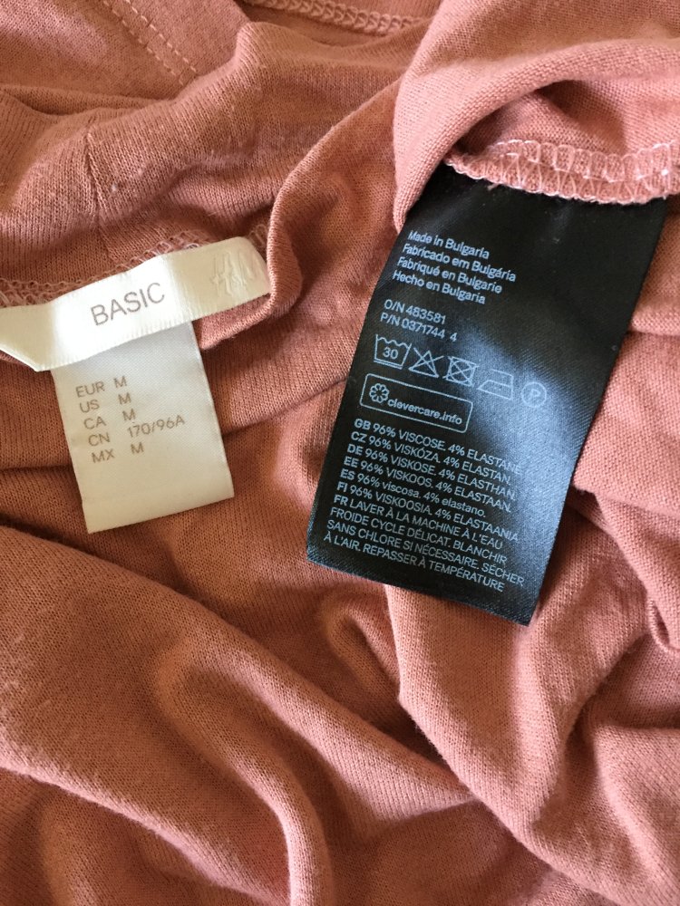 H&M Basic Schulterfreies Rollkragen Top Gr.M in Pastell Apricot Neu
