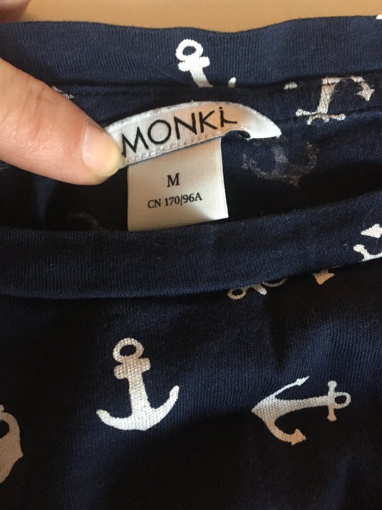 Monki T-Shirt Gr.S dunkelblau mit weißen Ankern wie Neu