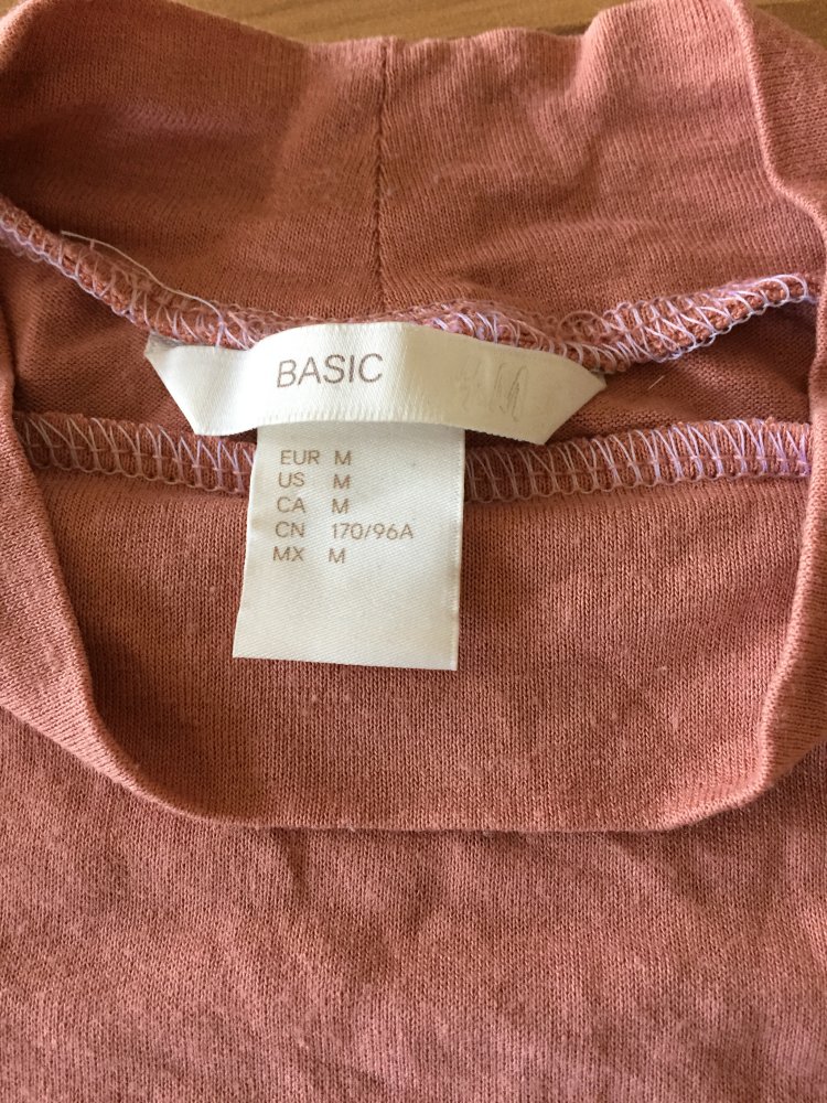 H&M Basic Schulterfreies Rollkragen Top Gr.M in Pastell Apricot Neu