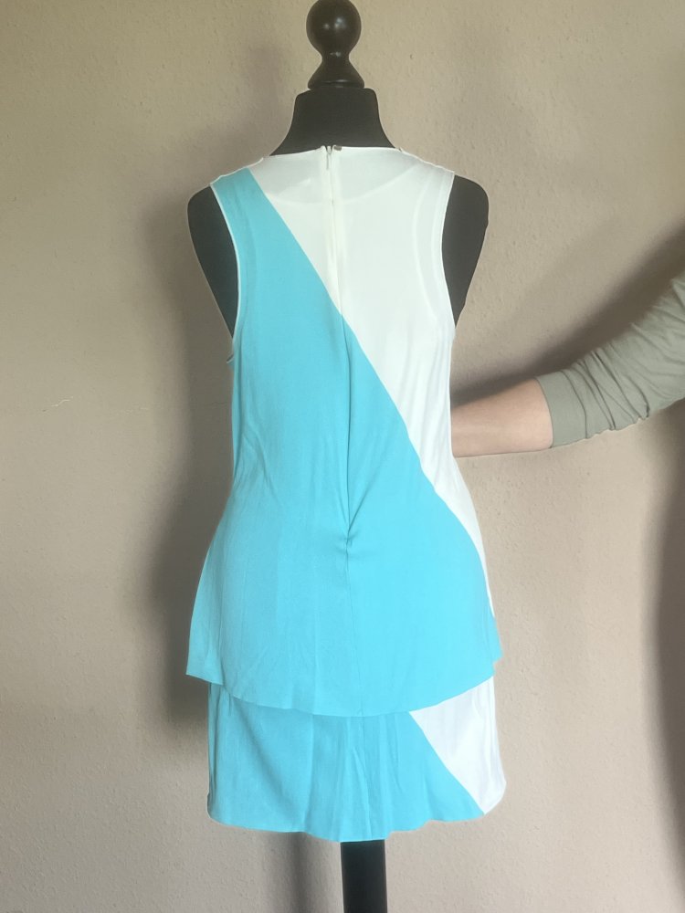 Sportmax Layer Etuikleid Gr.36 in weiß, rot, türkis