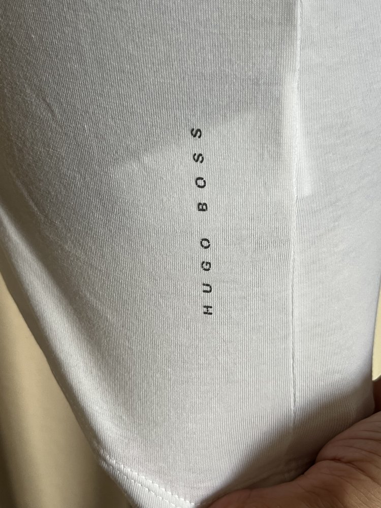 2 Hugo Boss Unterhemden, Ringershirts Gr.S weiss kaum getragen