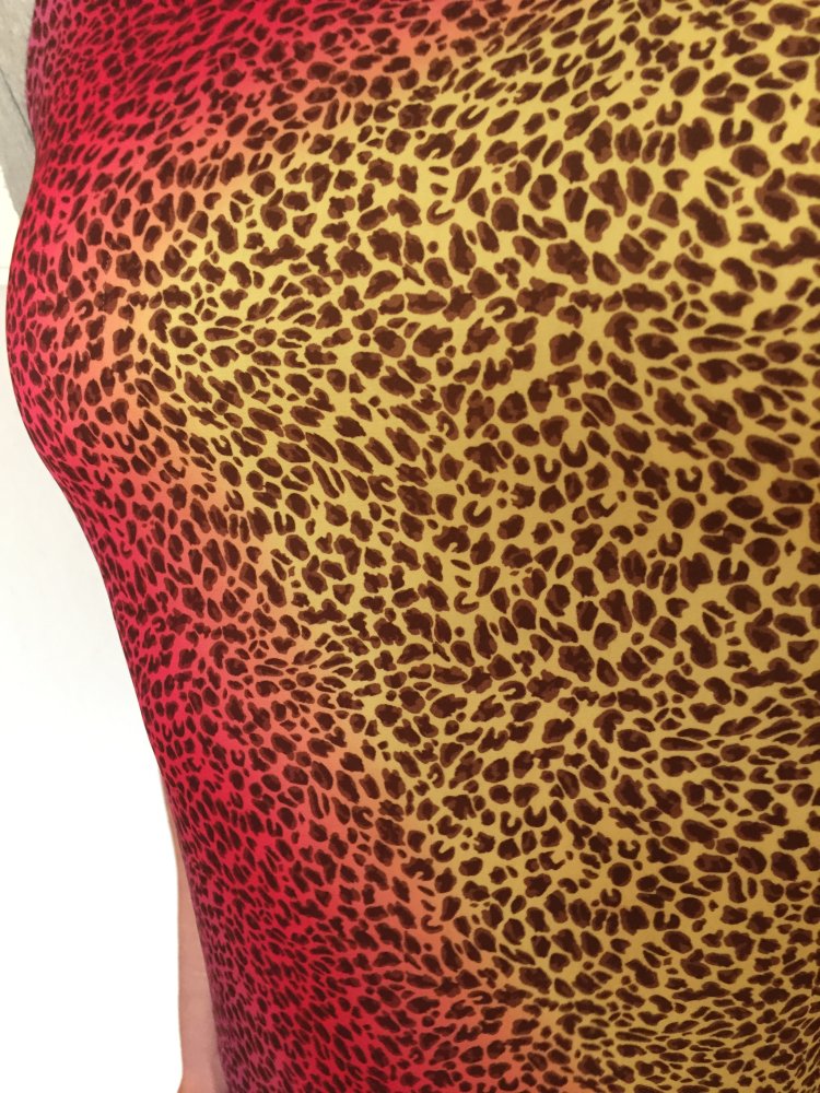 Calzedonia Shirt Top Gr.S vorne Satin hinten Sweatshirt, mit Animal Print auf dem Satin Vorderteil