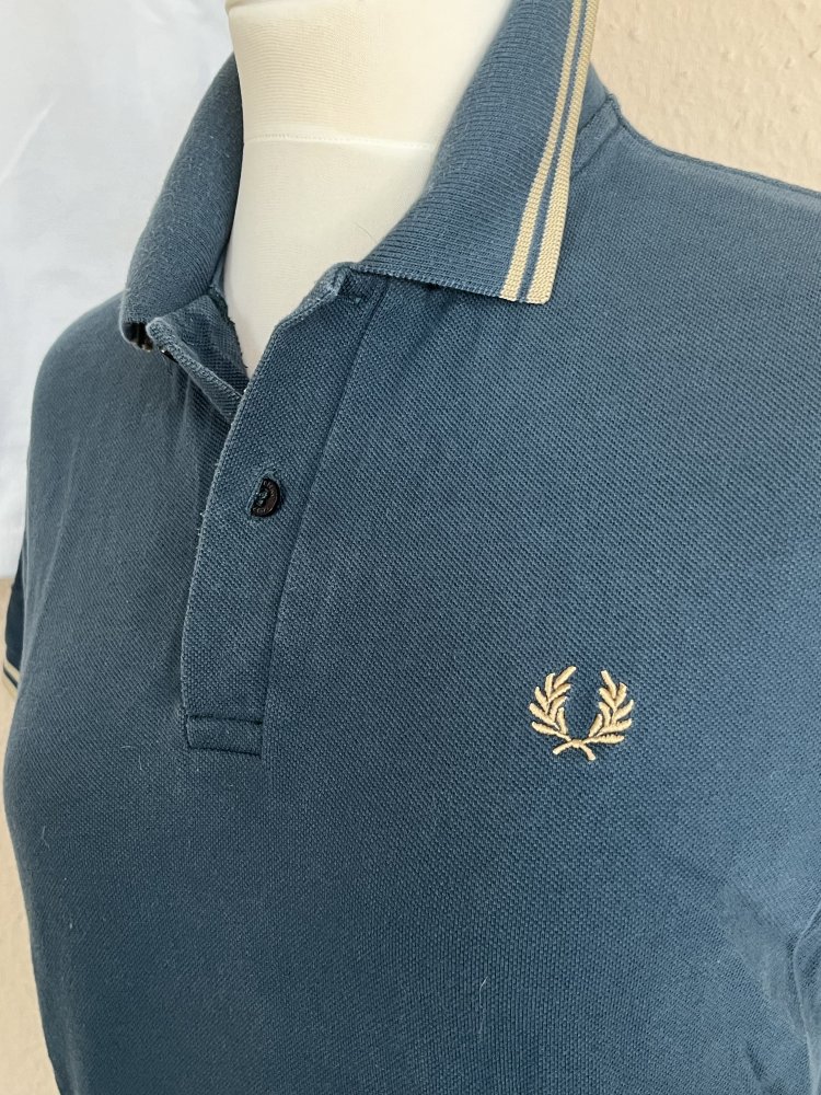 2 Polo Shirts von Fred Perry Gr.38 kurz Arm Blau / Weiß