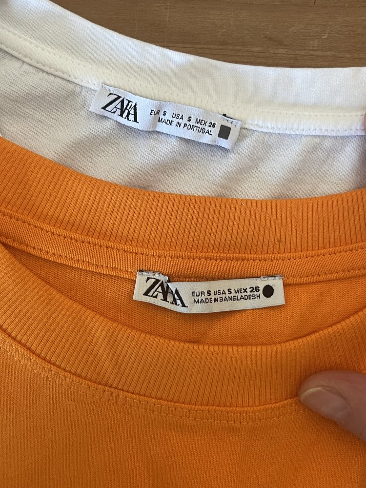 2 Zara Cropped Shirts Gr.S weiter Schnitt, Farbe Orange Weiß