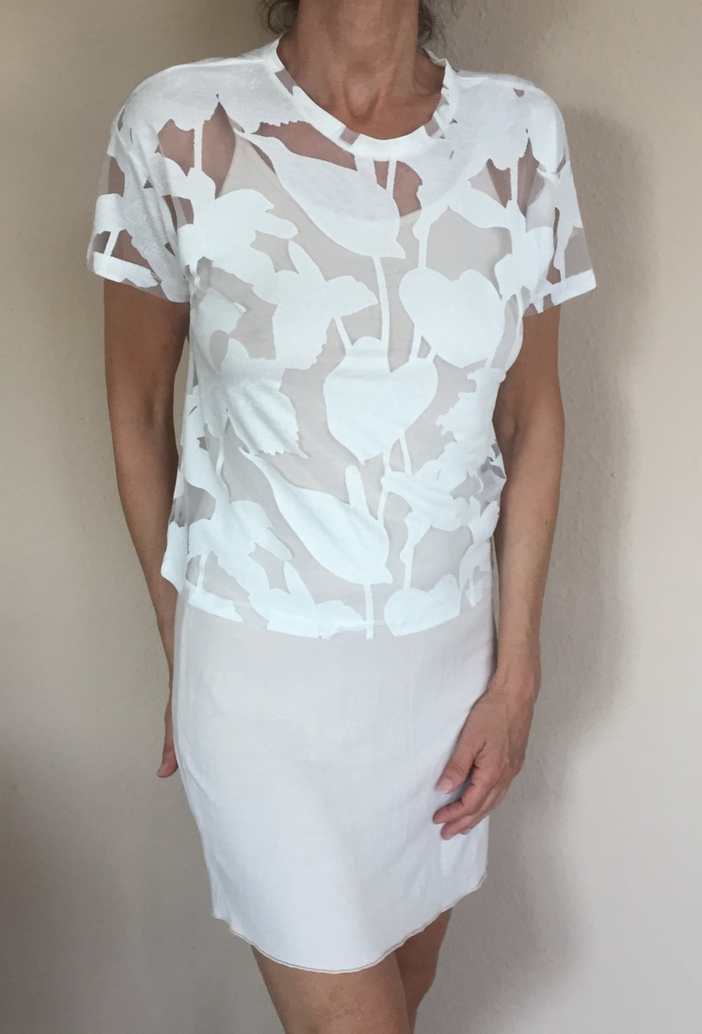 Reserved Transparent Bluse mit Blüten Gr.XS Zustand Wie Neu da nur einmal anprobiert