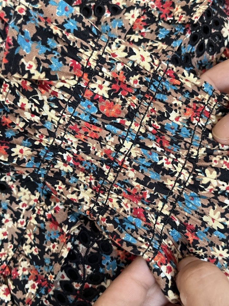 MNG Blümchenkleid mit Stickerei Cut Outs Gr.M Baumwolle im 