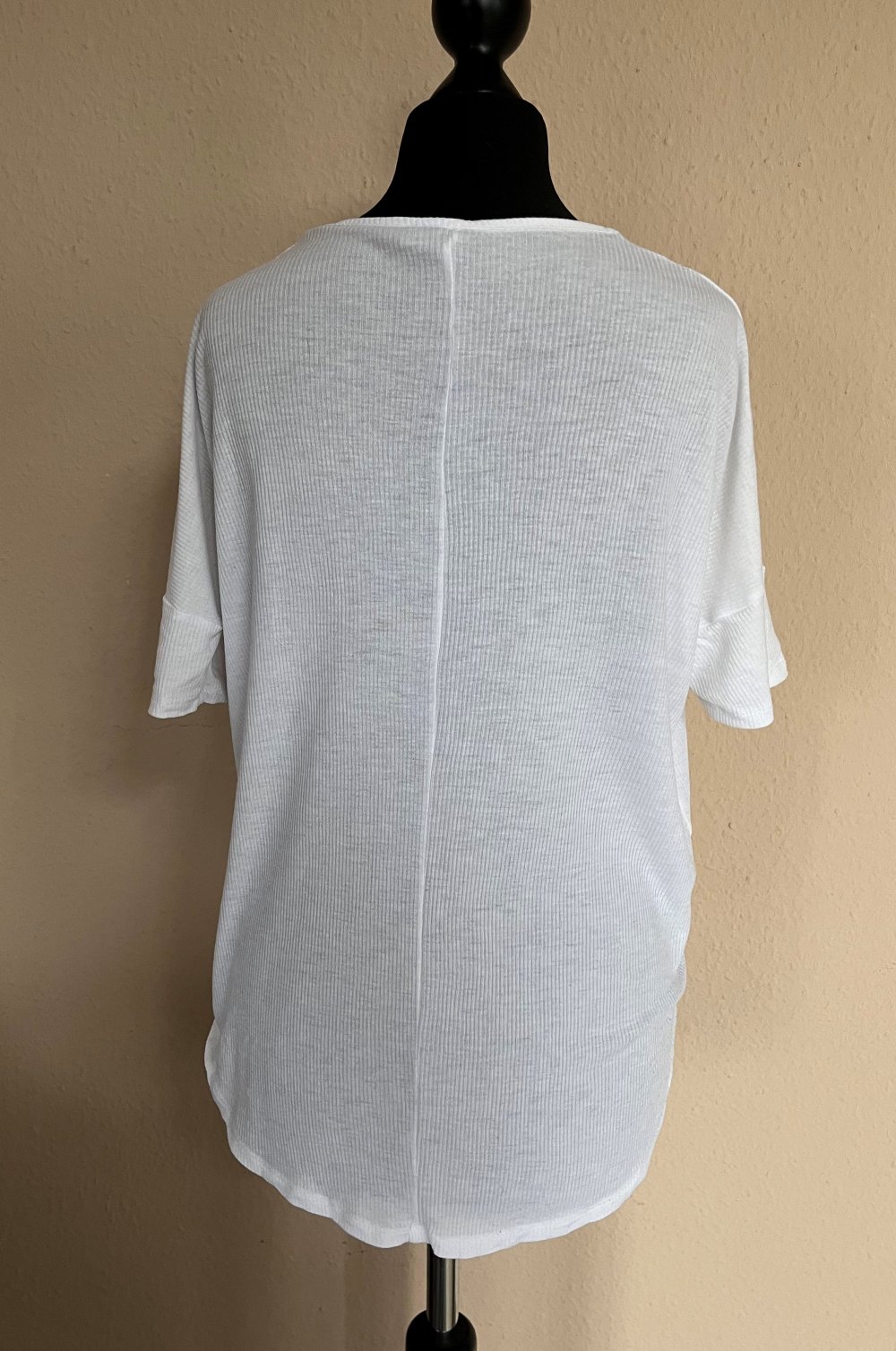 Asos Feinripp Oversized Shirt Gr.36/38 weiß mit tiefem Ausschnitt