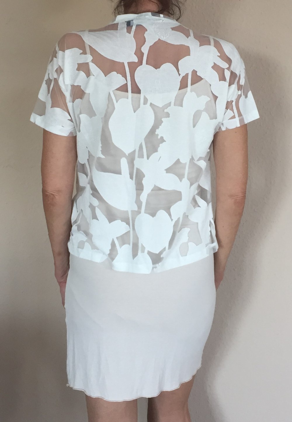 Reserved Transparent Bluse mit Blüten Gr.XS Zustand Wie Neu da nur einmal anprobiert