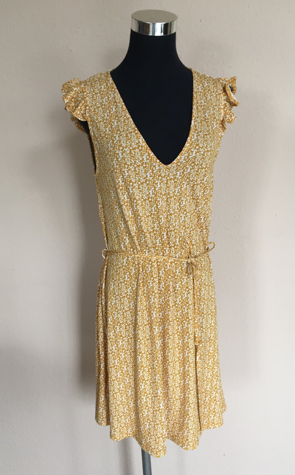 Mango Blümchem Kleid Gr.S/M mit Gürtel Curryfarben geblümt