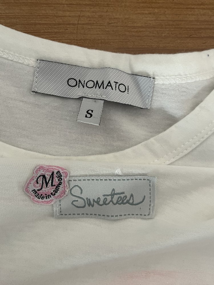 2 weiße Basic Shirts Onomato und Sweeties Gr.S