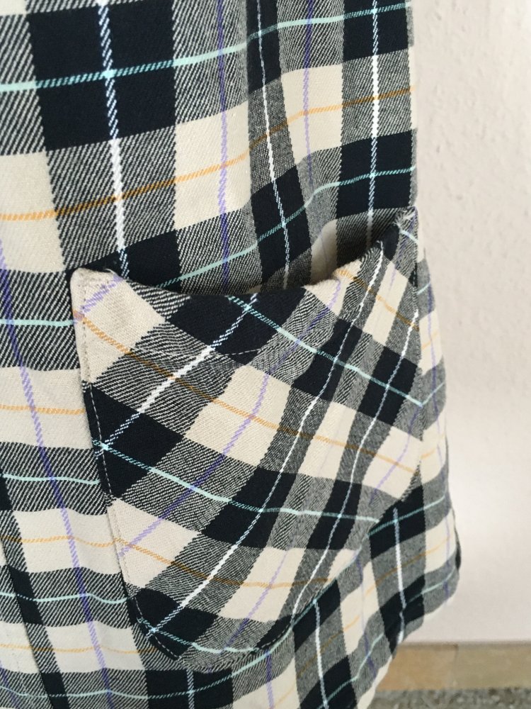 Monki Latzkleid Gr.XS Baumwolle kariert Träger verstellbar