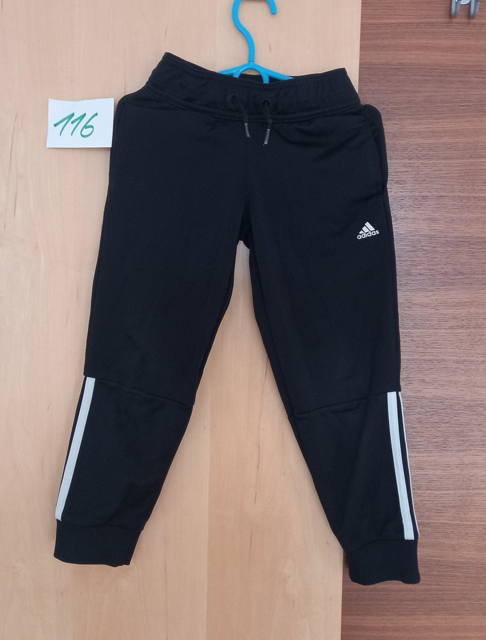 addidas Sporthose Gr. 116