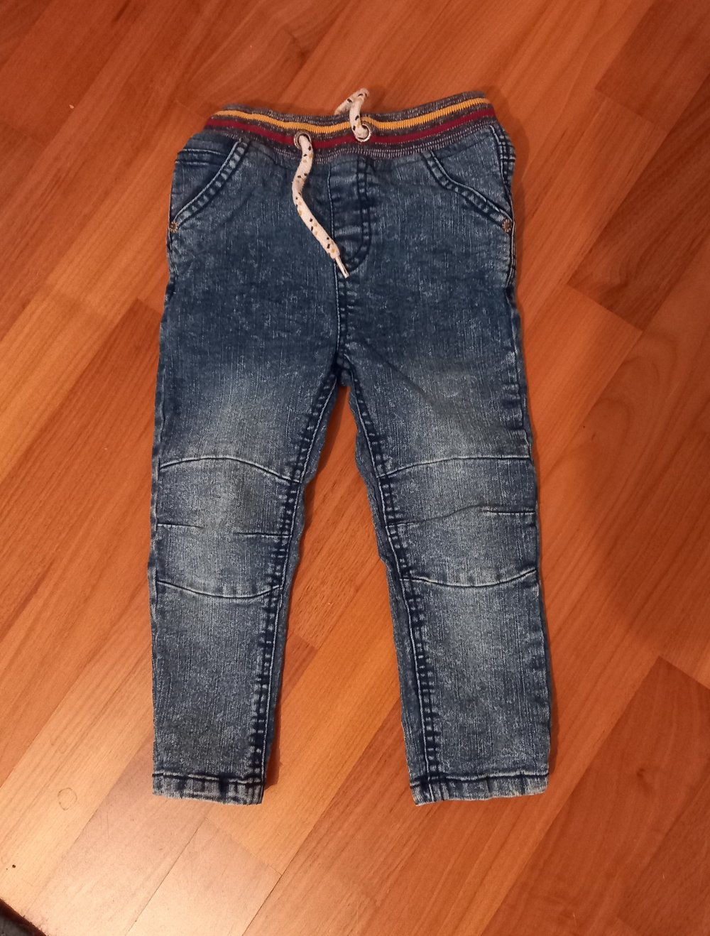Jeans Gr. 92