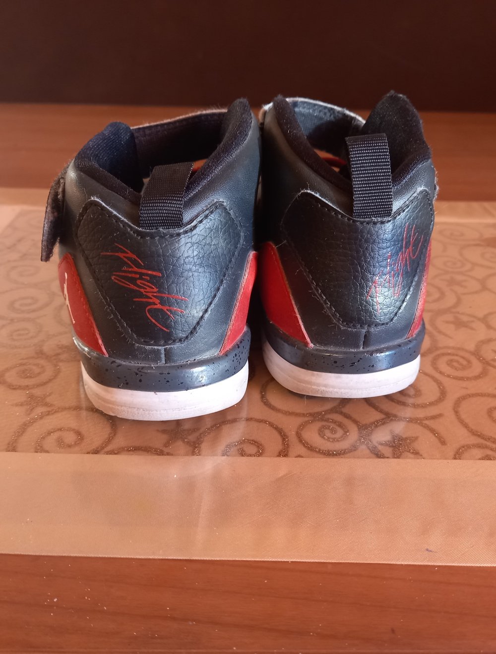 Jordan Turnschuhe Gr. 26