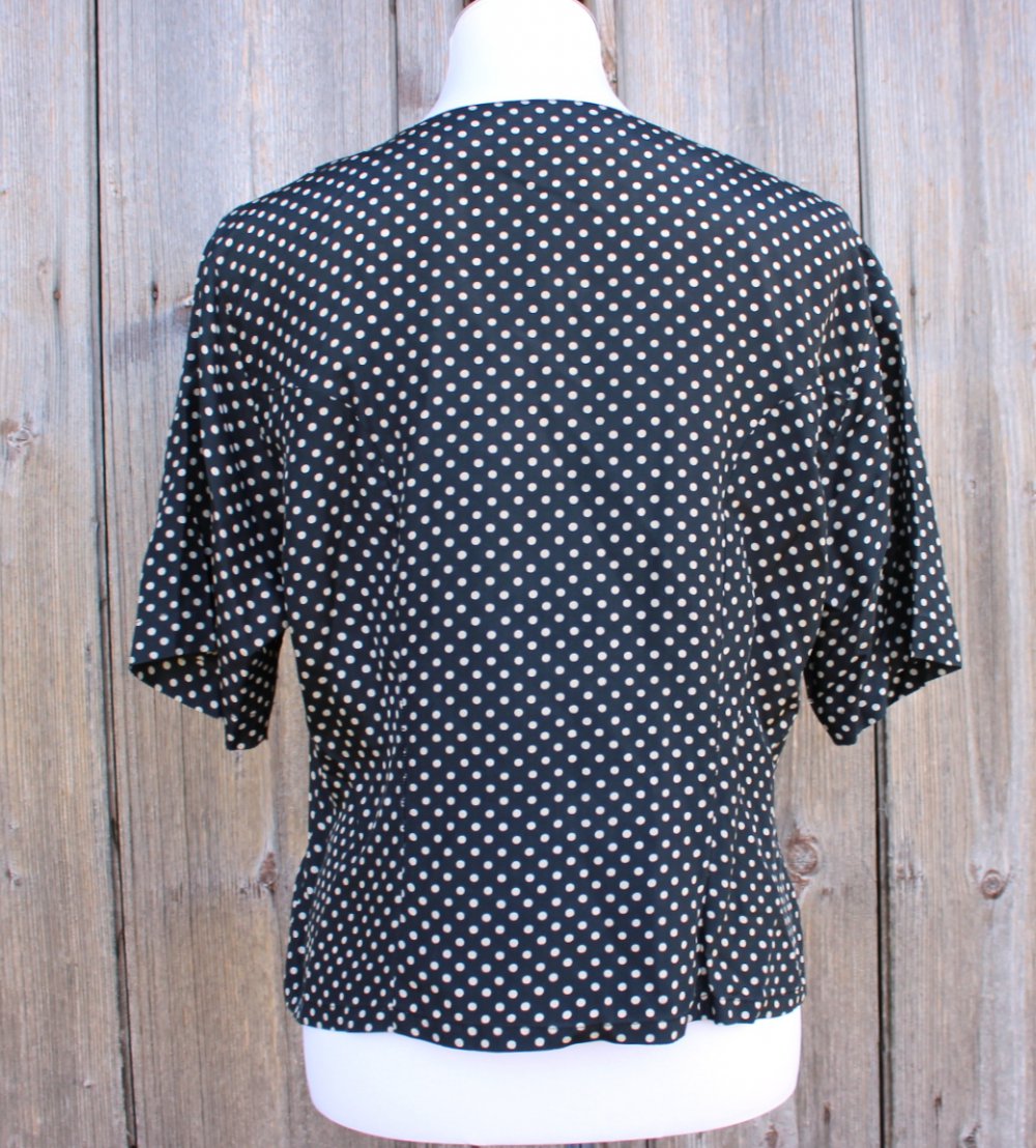 dunkelgraue taillierte True Vintagebluse mit Punktemuster, Seidenbluse, Polkadots, Größe 42/44