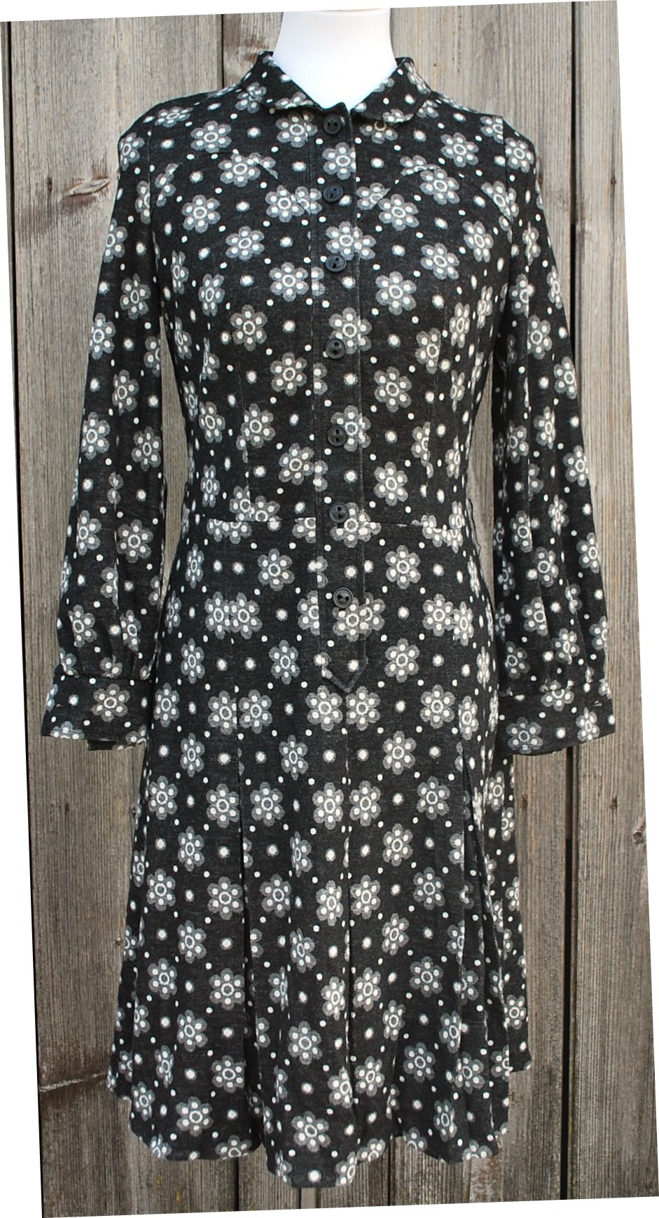schwarzes True Vintagekleid mit weiß-grauem Blumenmuster, Tom & Tina, ca. Größe 36, 1960er, 1970er