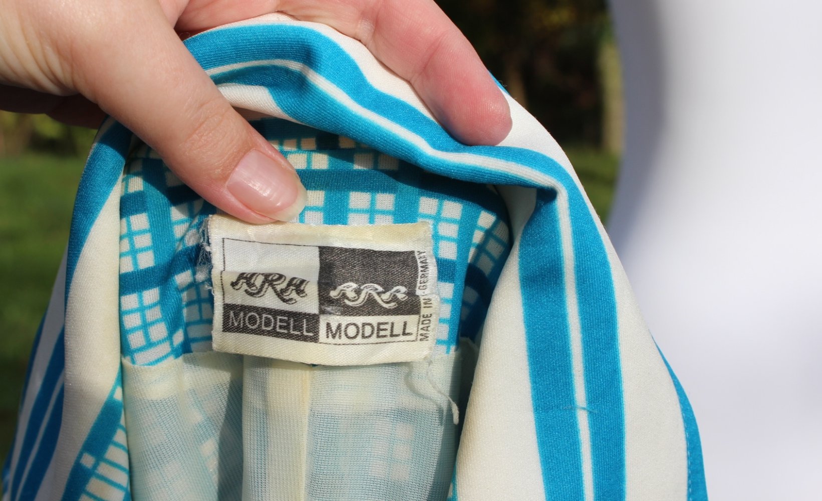 weiß hellblaues True Vintage Kleid mit Streifenmuster, ca. Größe 38, Ara Modell, Sommerkleid, 1970er